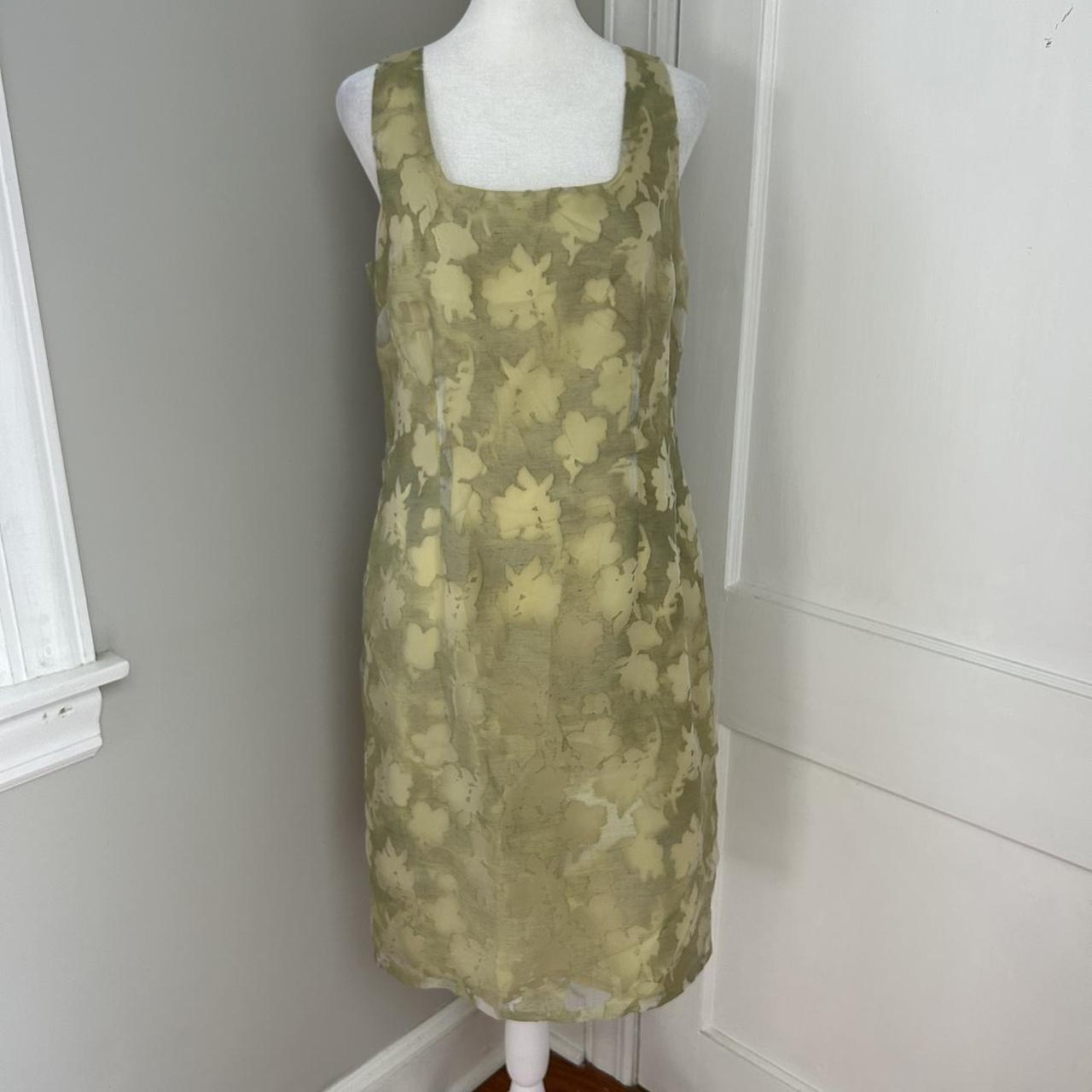 item listed by evergreenvintagefashion