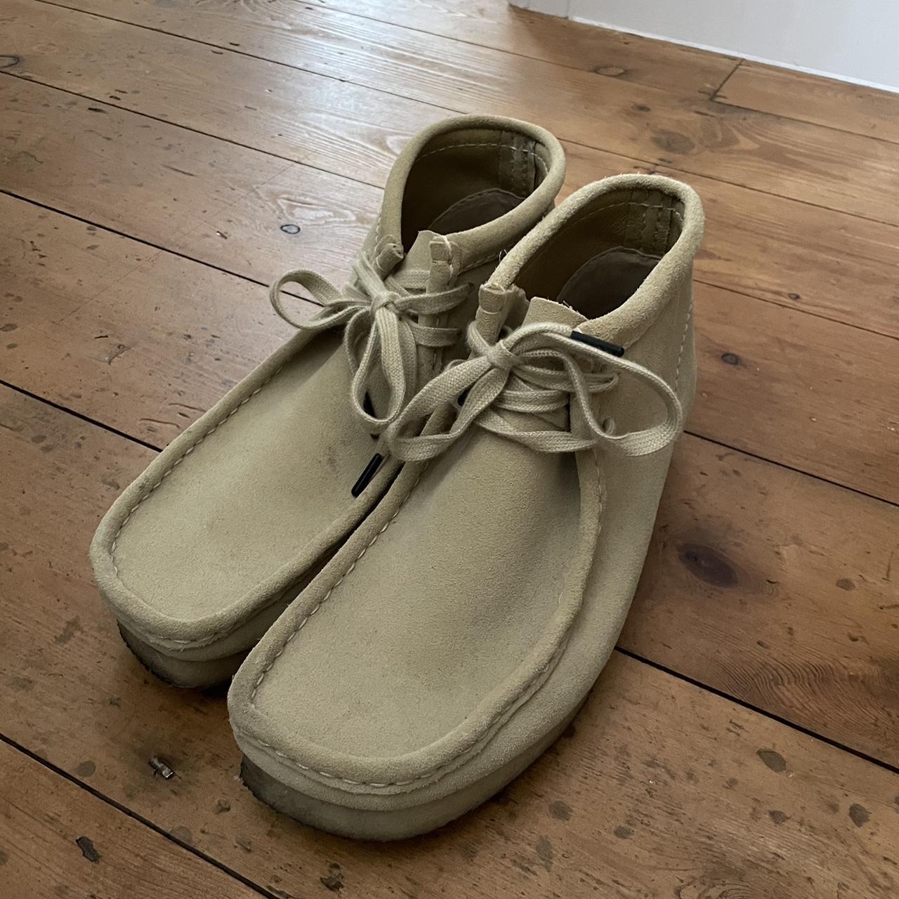 Size wallabees discount