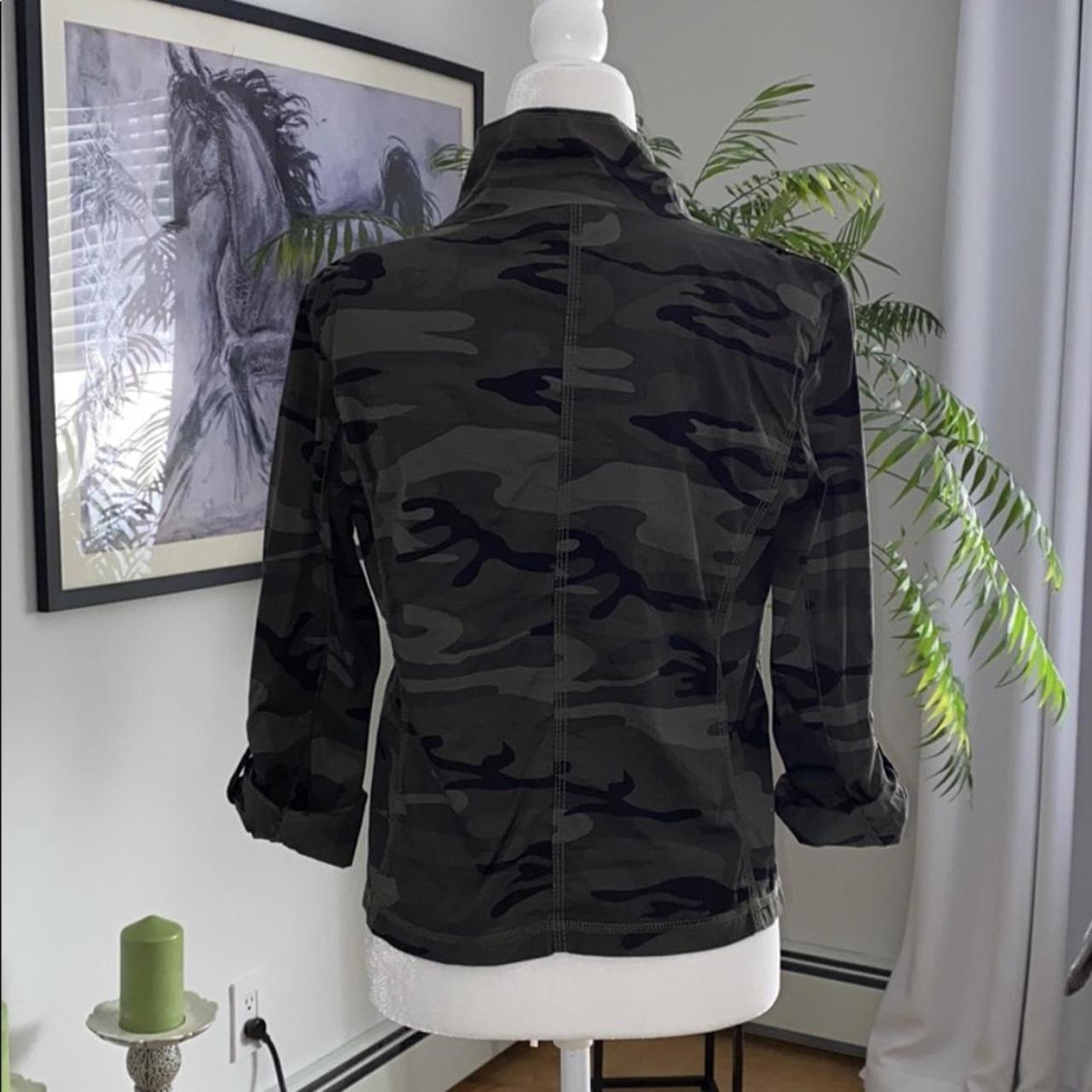 Charlotte russe deals camo jacket