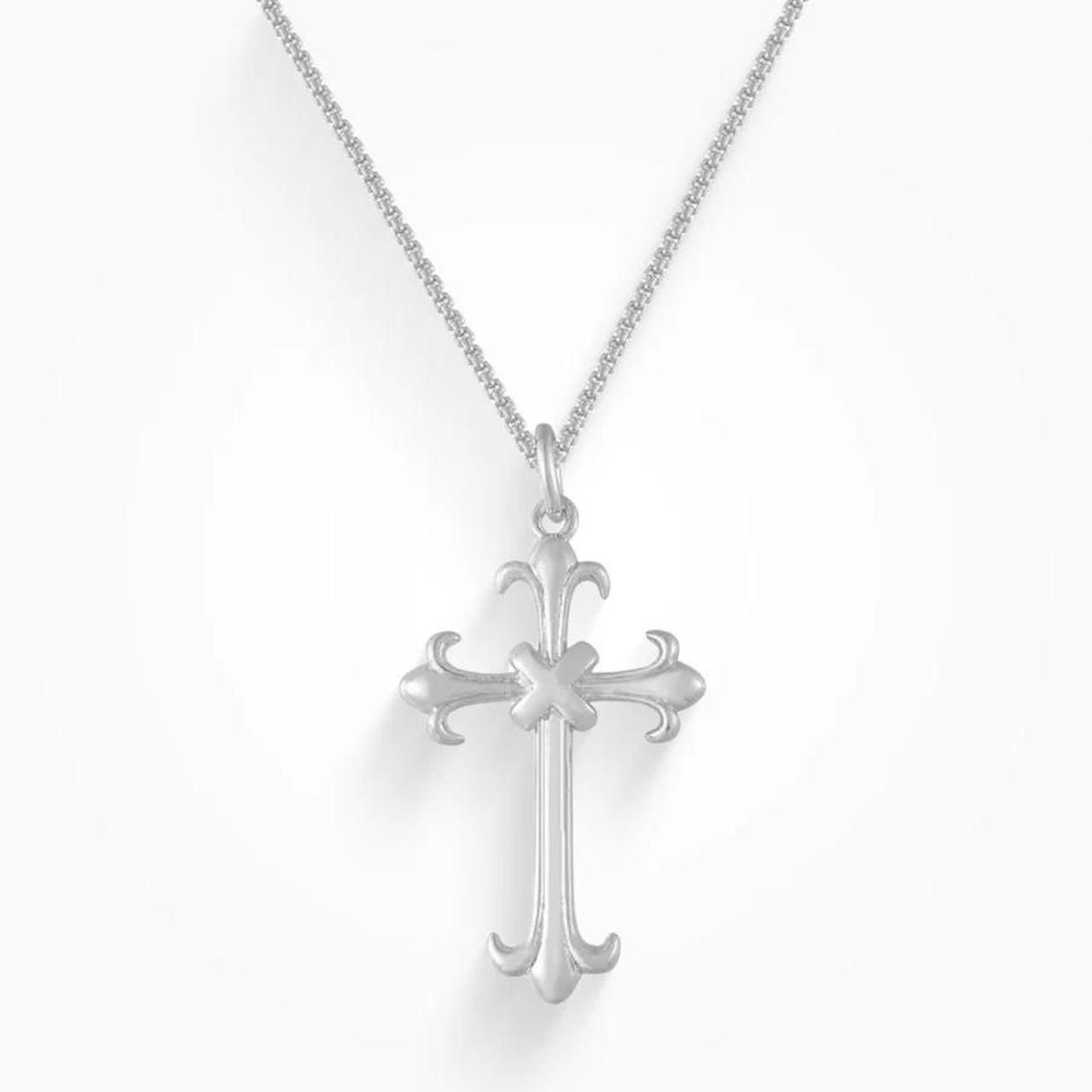 Evry Jewels Silver Sacred Heart Necklace Depop