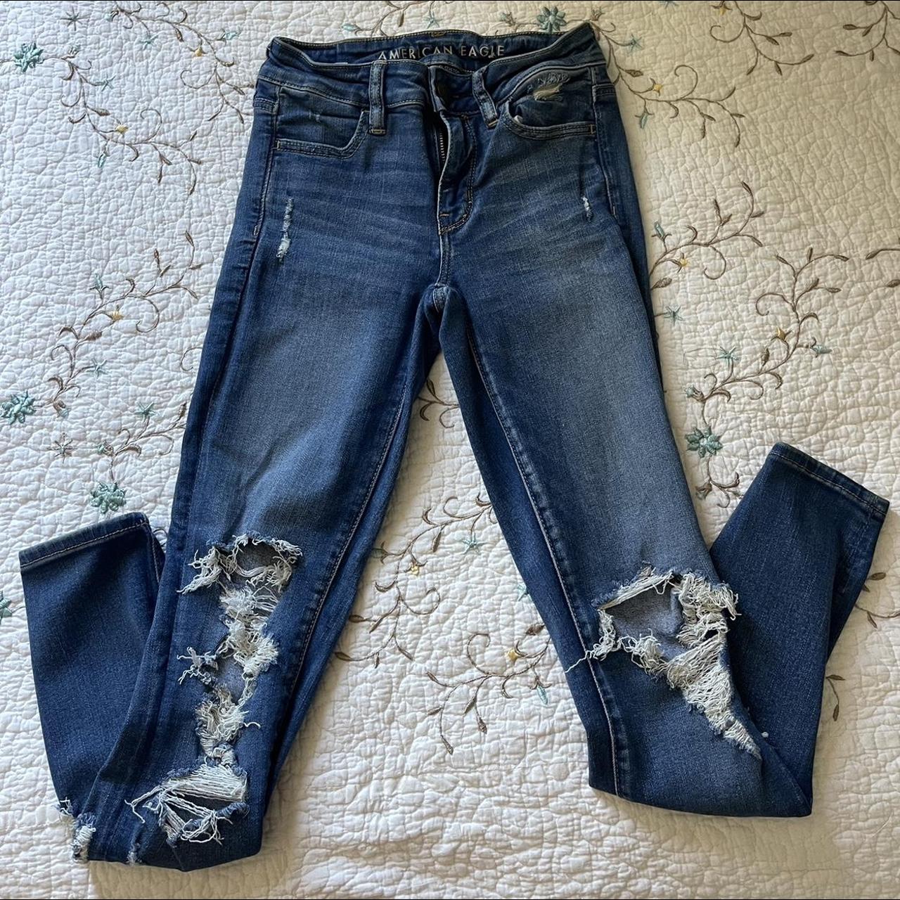 American Eagle ripped skinny jeans - size 0 - great... - Depop