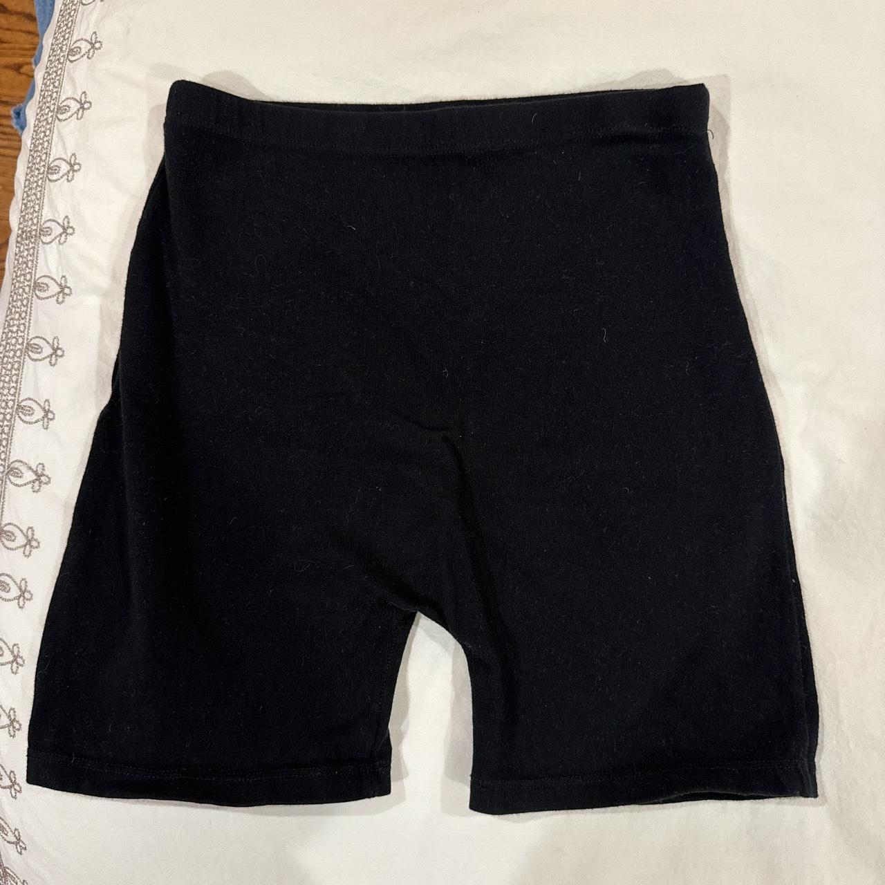 Brandy melville black biker hot sale shorts