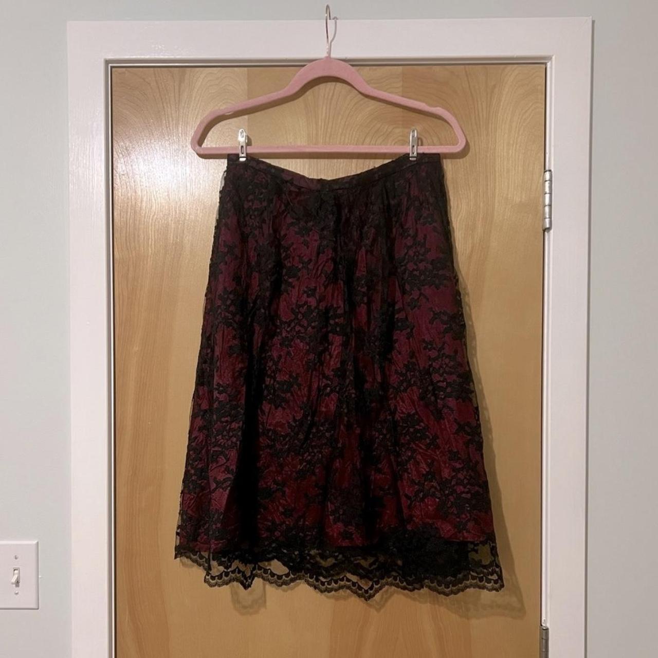 Jessica Howard Women's Burgundy and Black Skirt