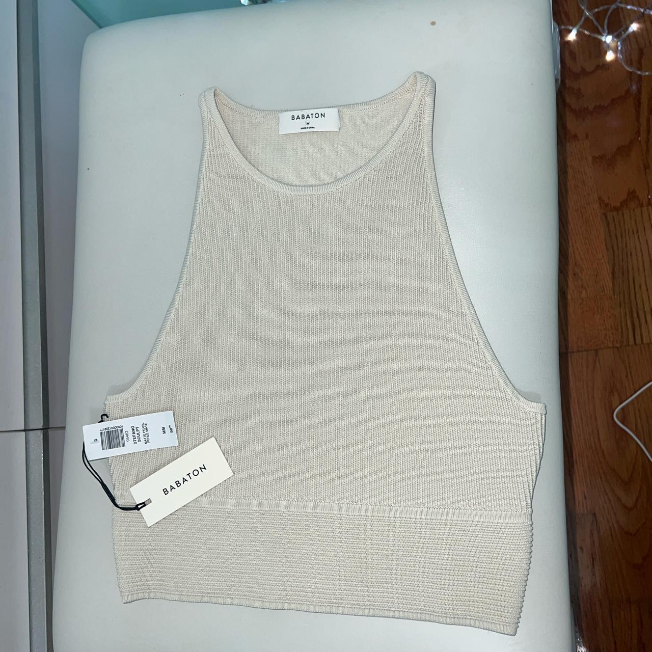 Aritzia Women's Vest Depop