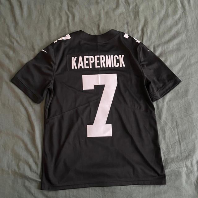 Colin Kaepernick, Nike unveil new black jersey following NFL