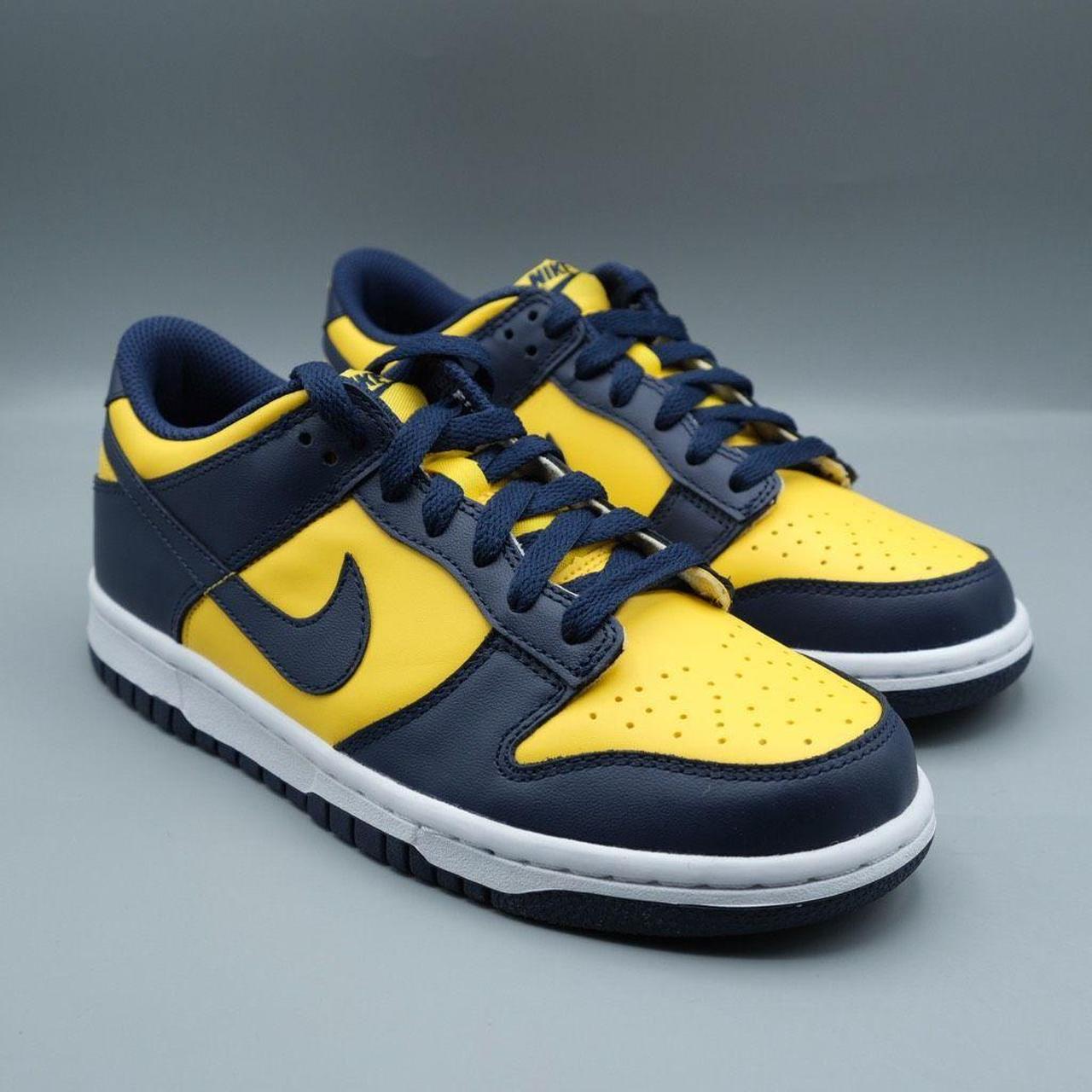 Nike Dunk Low GS 'Michigan' 2021 CW1590 700 Size...