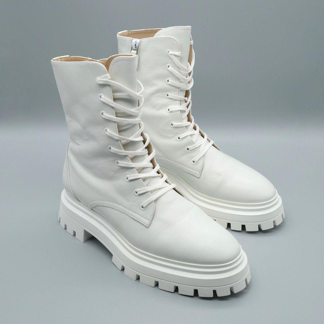 Stuart weitzman white boot online