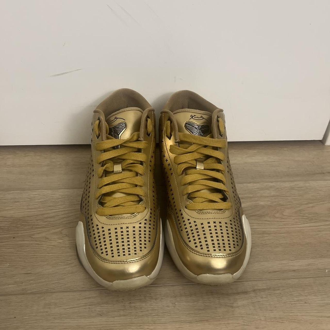 kobe 10 liquid gold