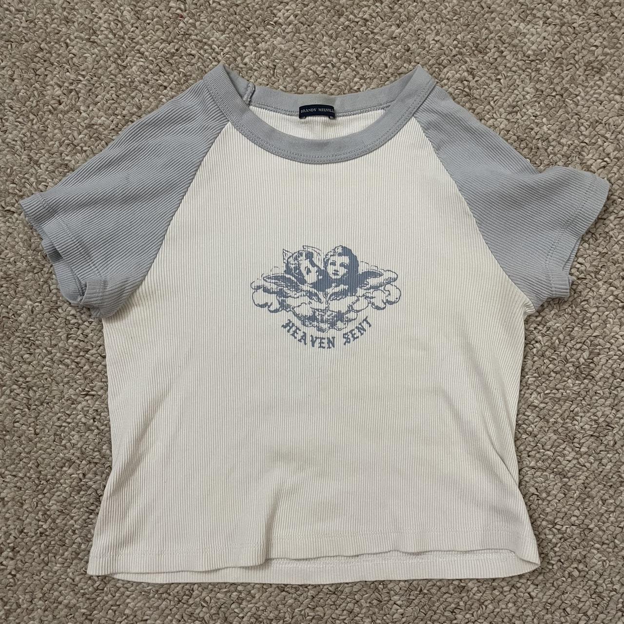 angel brandy Melville tee - Depop