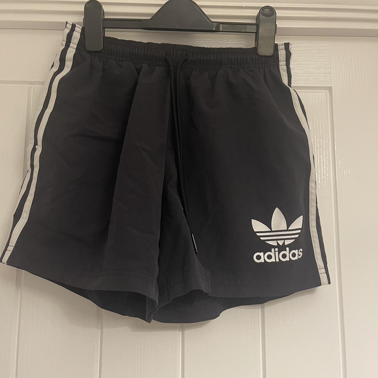 item listed by gina_bond