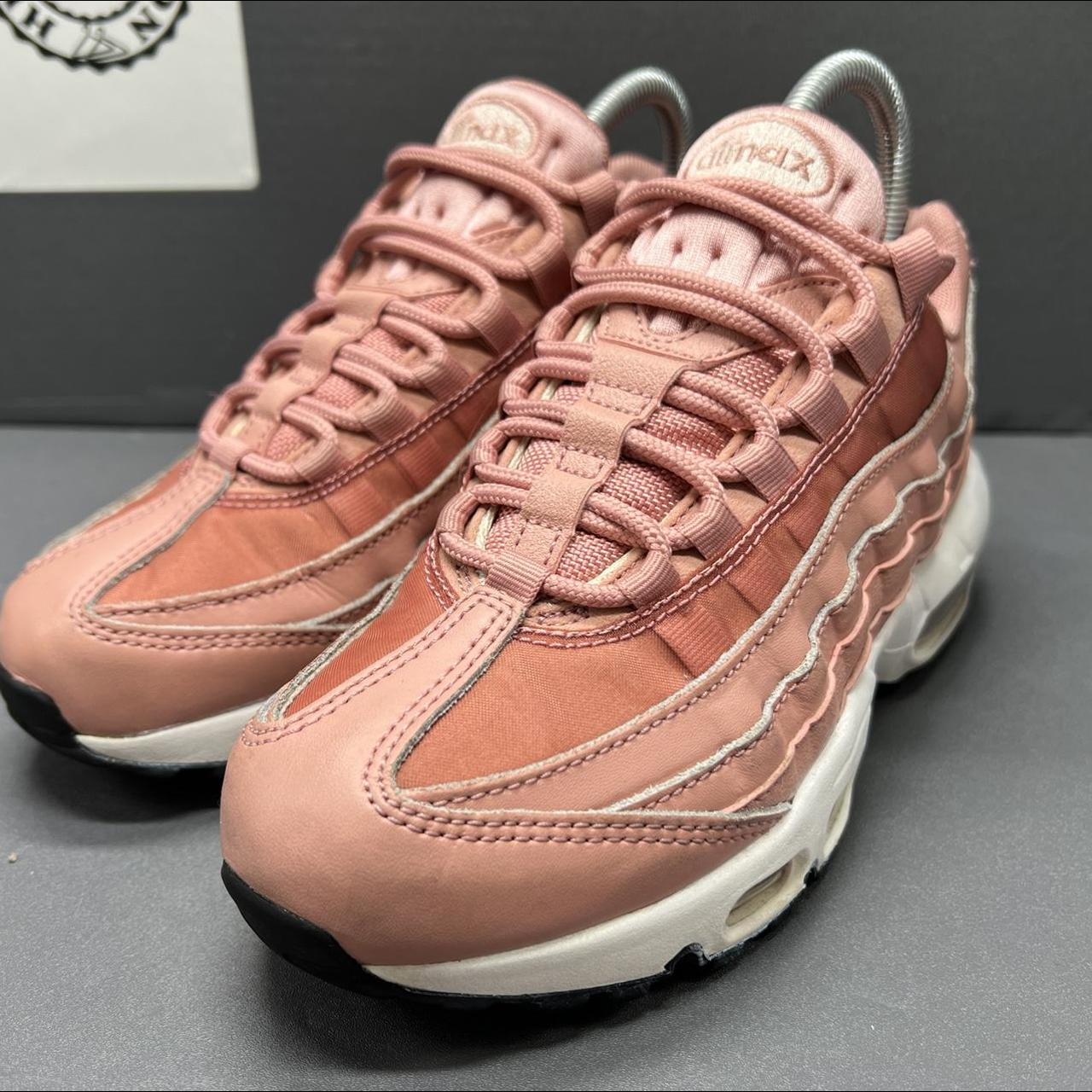 rust pink air max