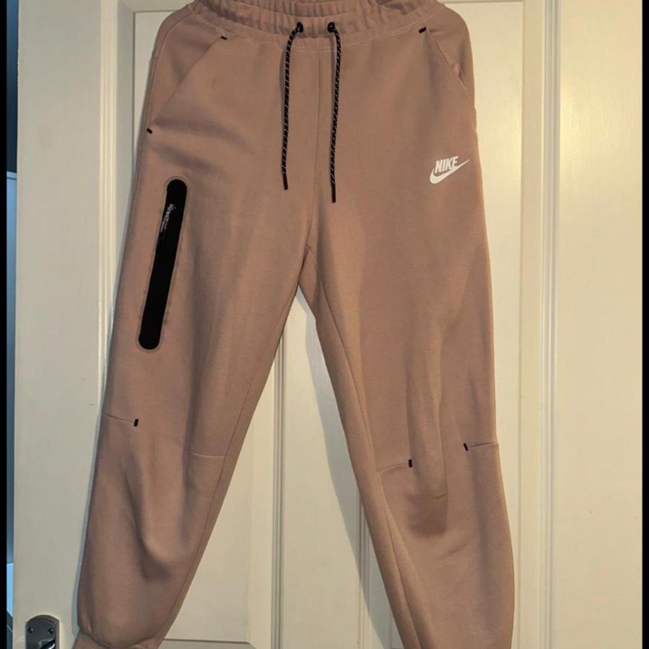 item listed by hmpriv4