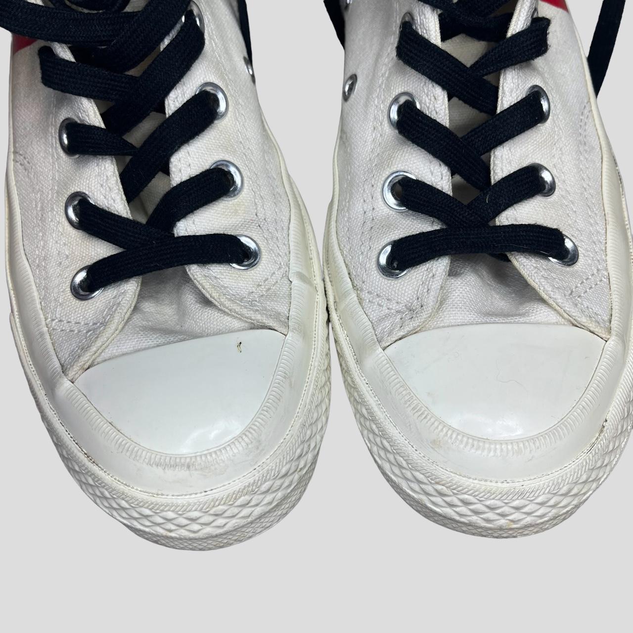 Comme des Garçons Play Women's White and Red Trainers (2)