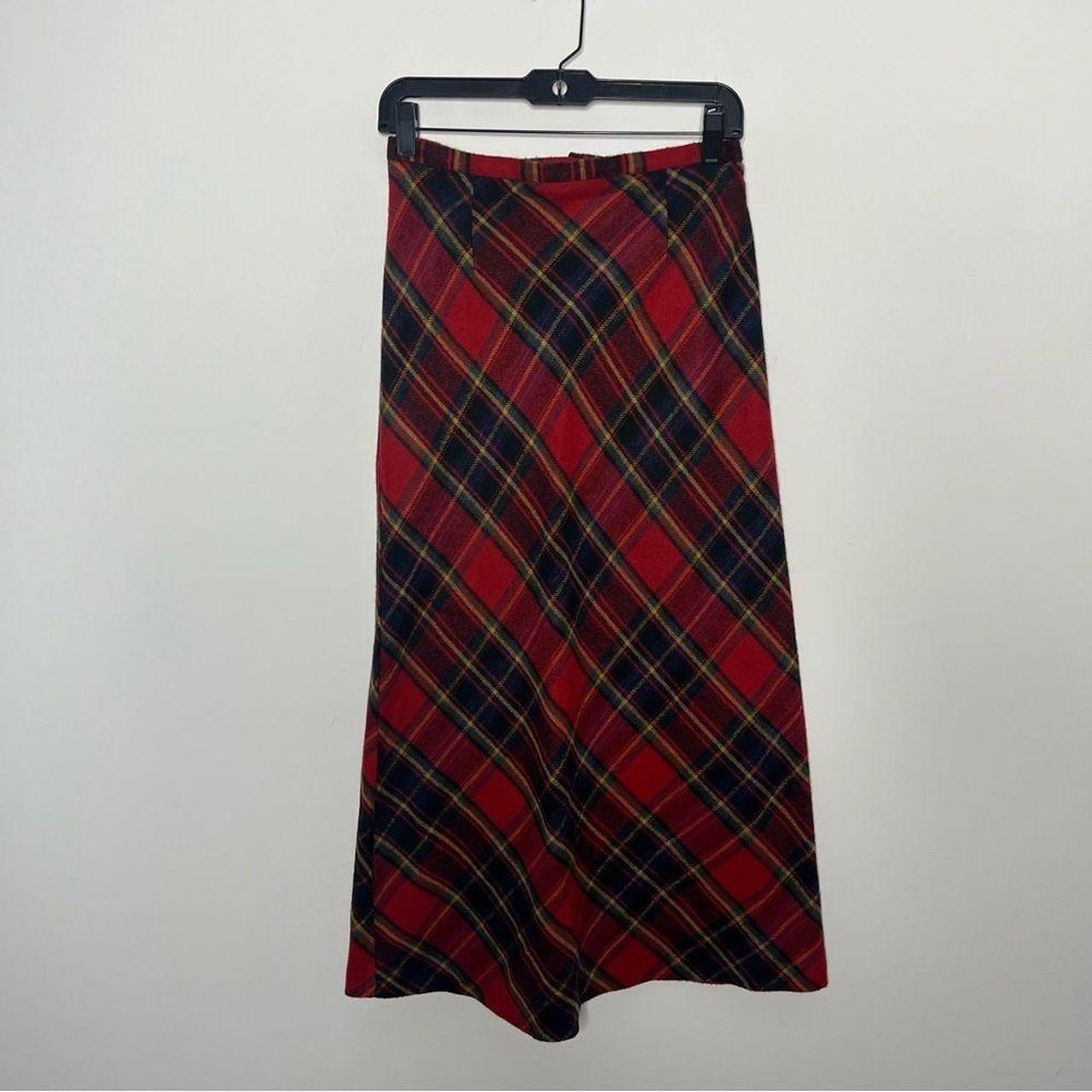 Source Unknown Women's Skirt - Red/Black - 8 – Vi… - image 1
