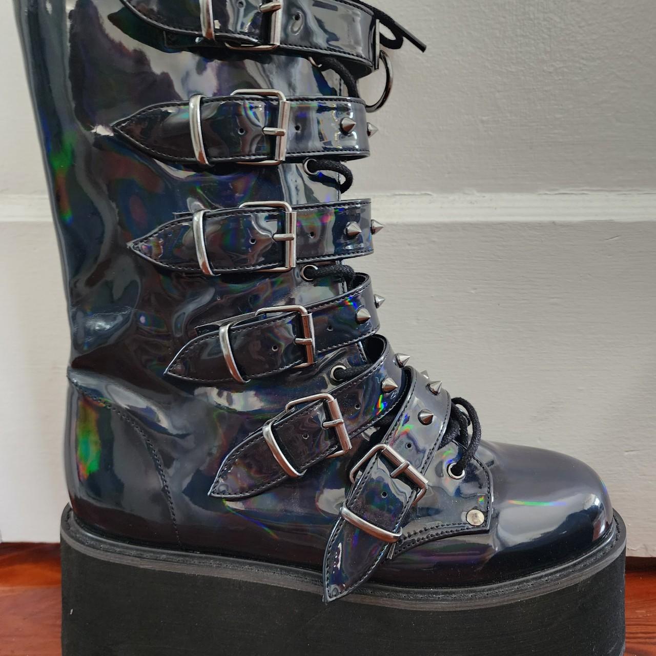 demonia snow boots