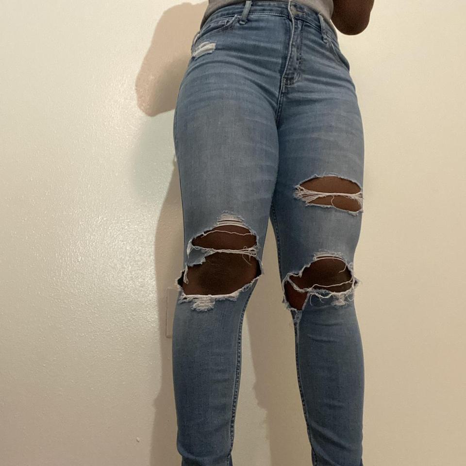 Hollister light wash low rise ripped jeans, only - Depop