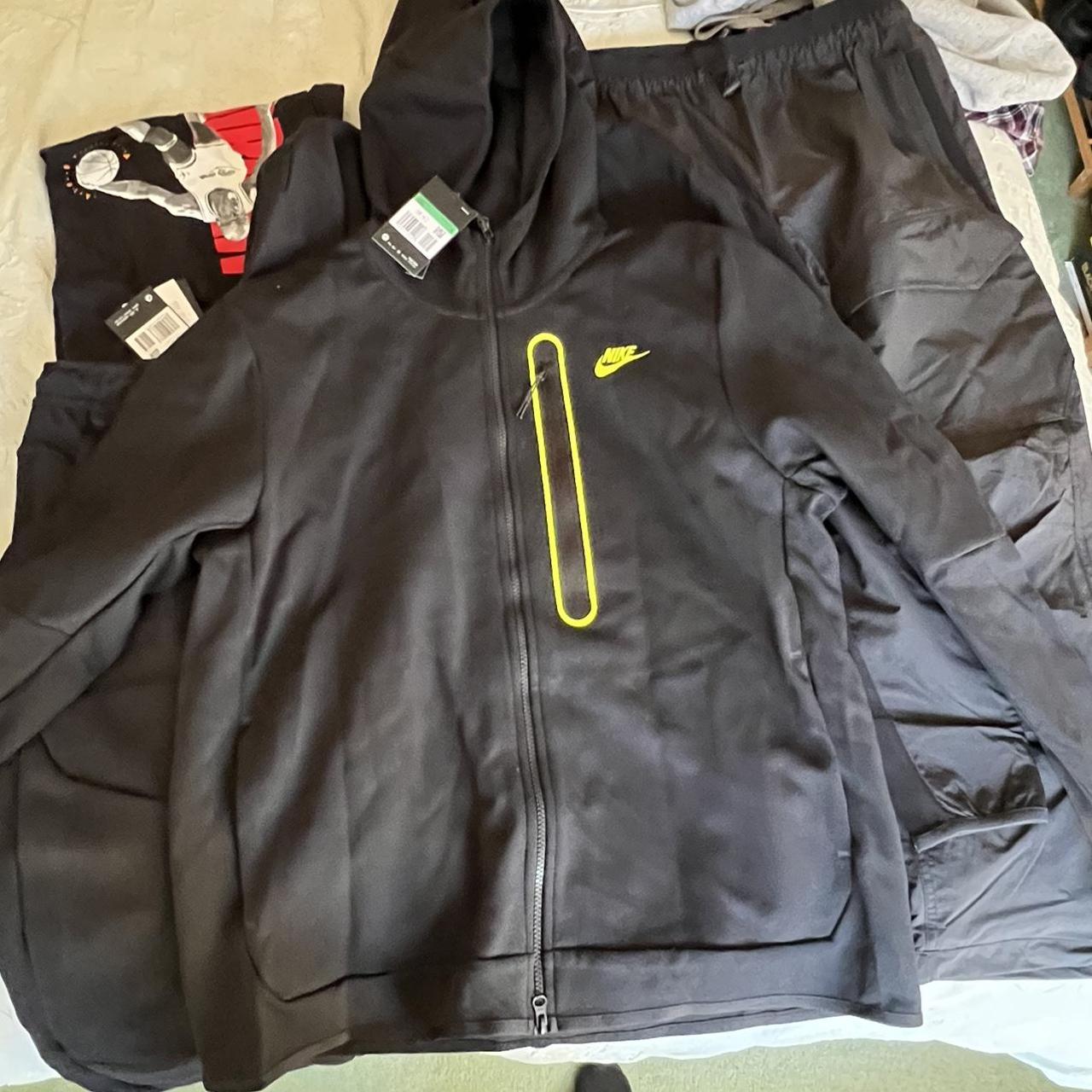 black nike tracksuit hoodie