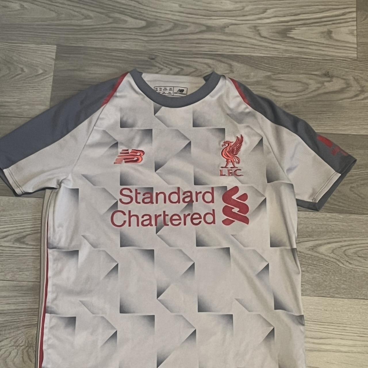 item listed by cool_clothes8