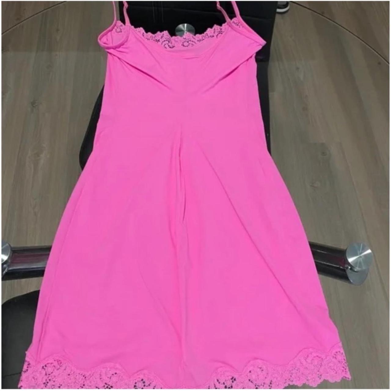 skims pink lace mini dress never worn - Depop