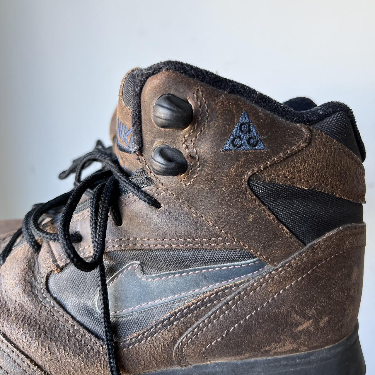 acg boots womens