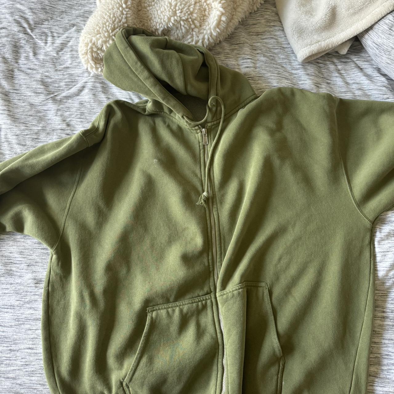 Melville Green Hoodie Carla Hoodie Brandy Melville GrÃ¼n Brandy - Main Image