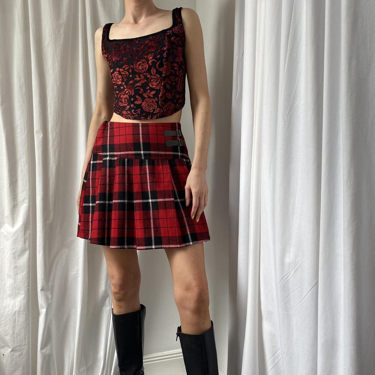 Vintage 00s Y2K red tartan mini pleated kilt skirt