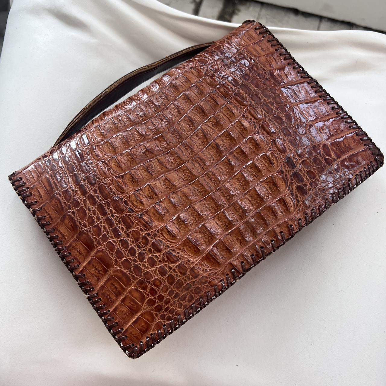 Vintage Alligator Handbag Clutch Purse With Top Handle Purse With 3  Compartments and Snap Closure - Etsy