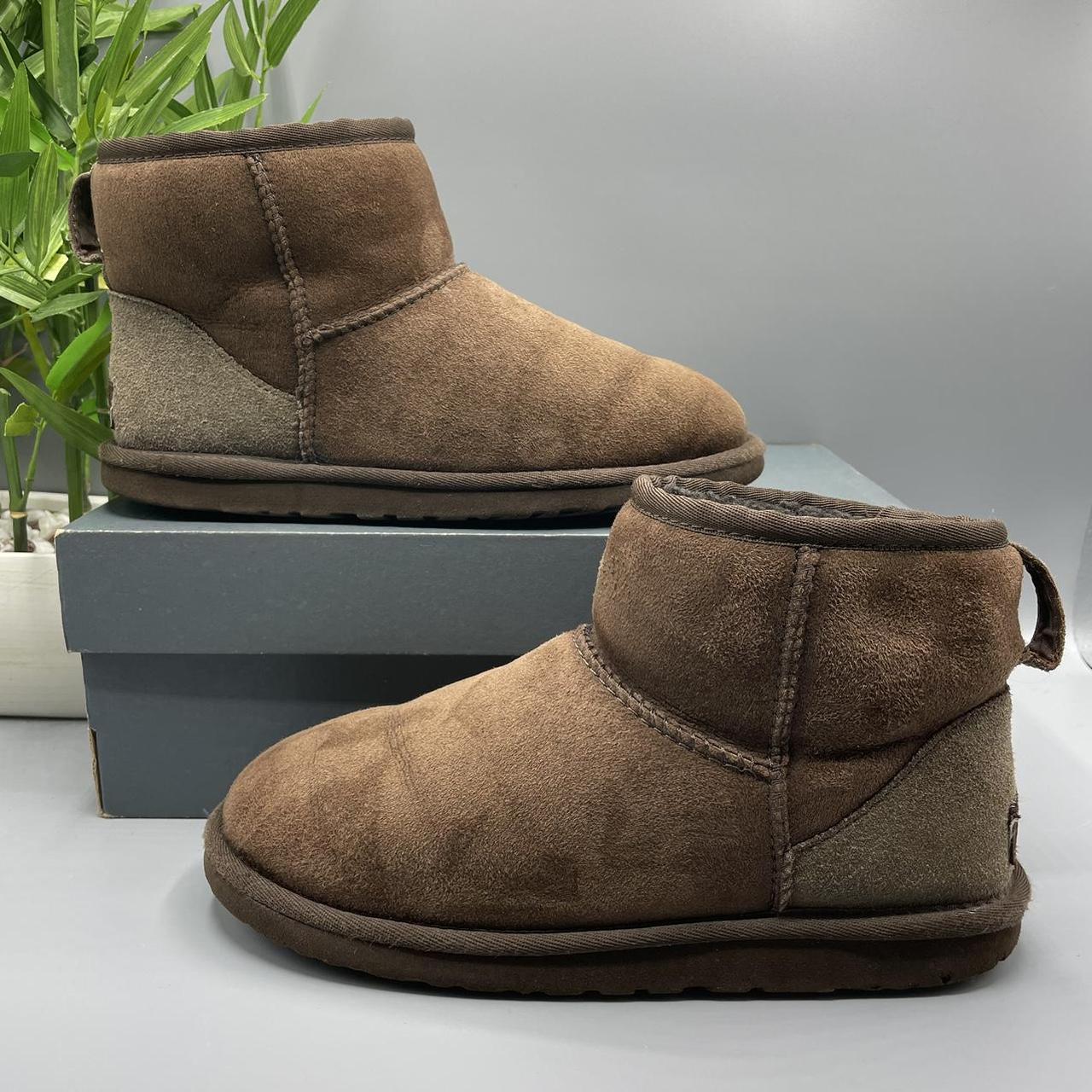 Ugg mini bomber on sale boot