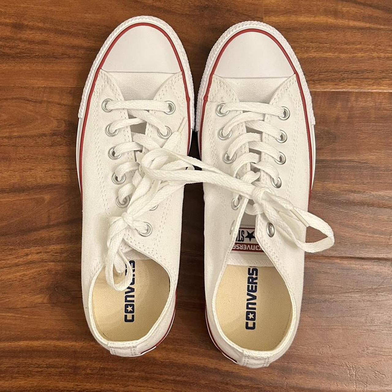 Converse white low deals cut