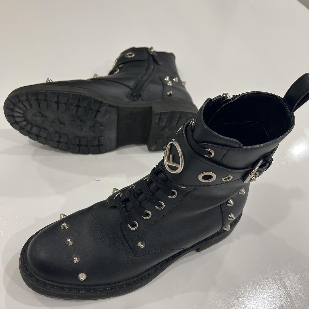 Fendi boots on outlet sale