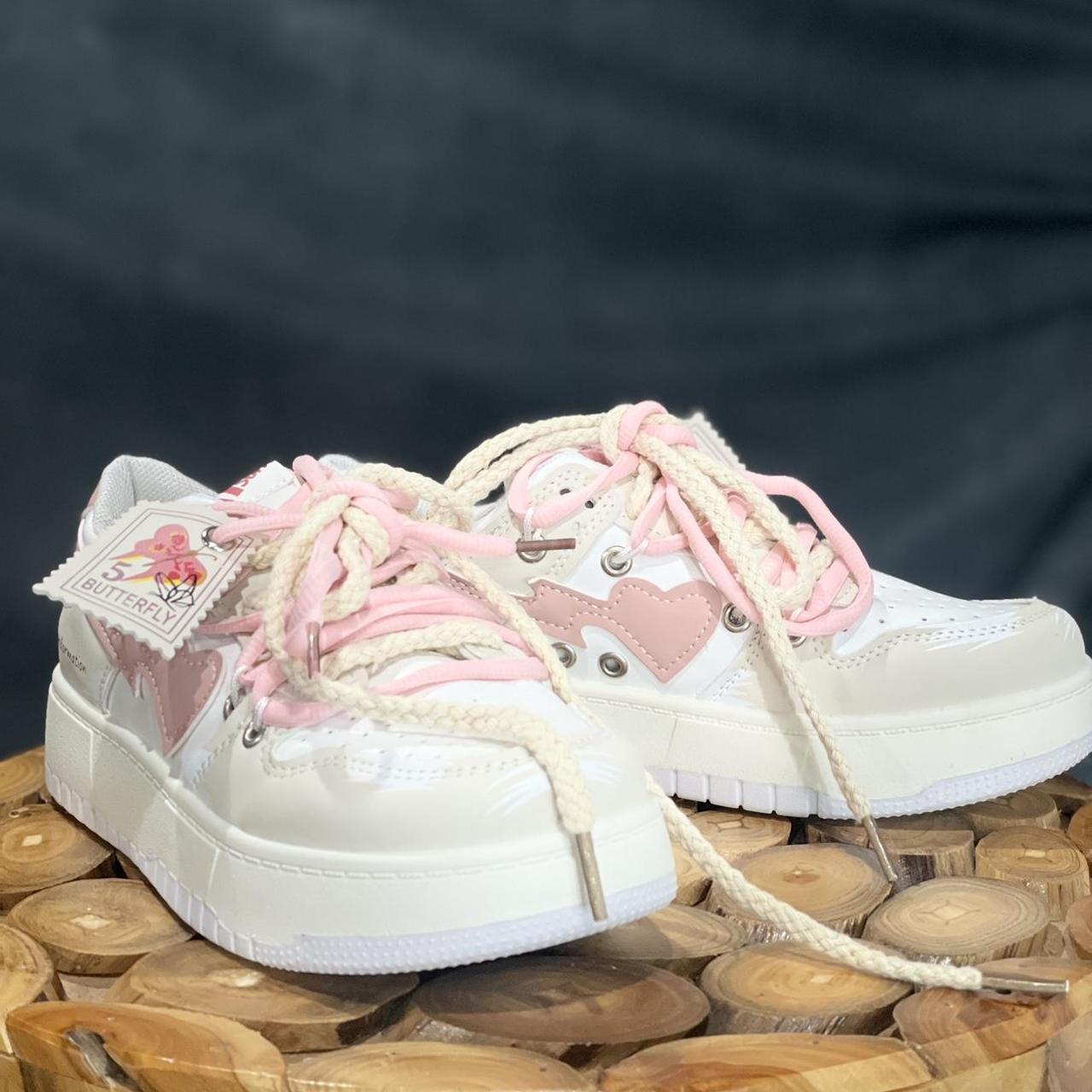 Women's Pink and White Trainers | Depop