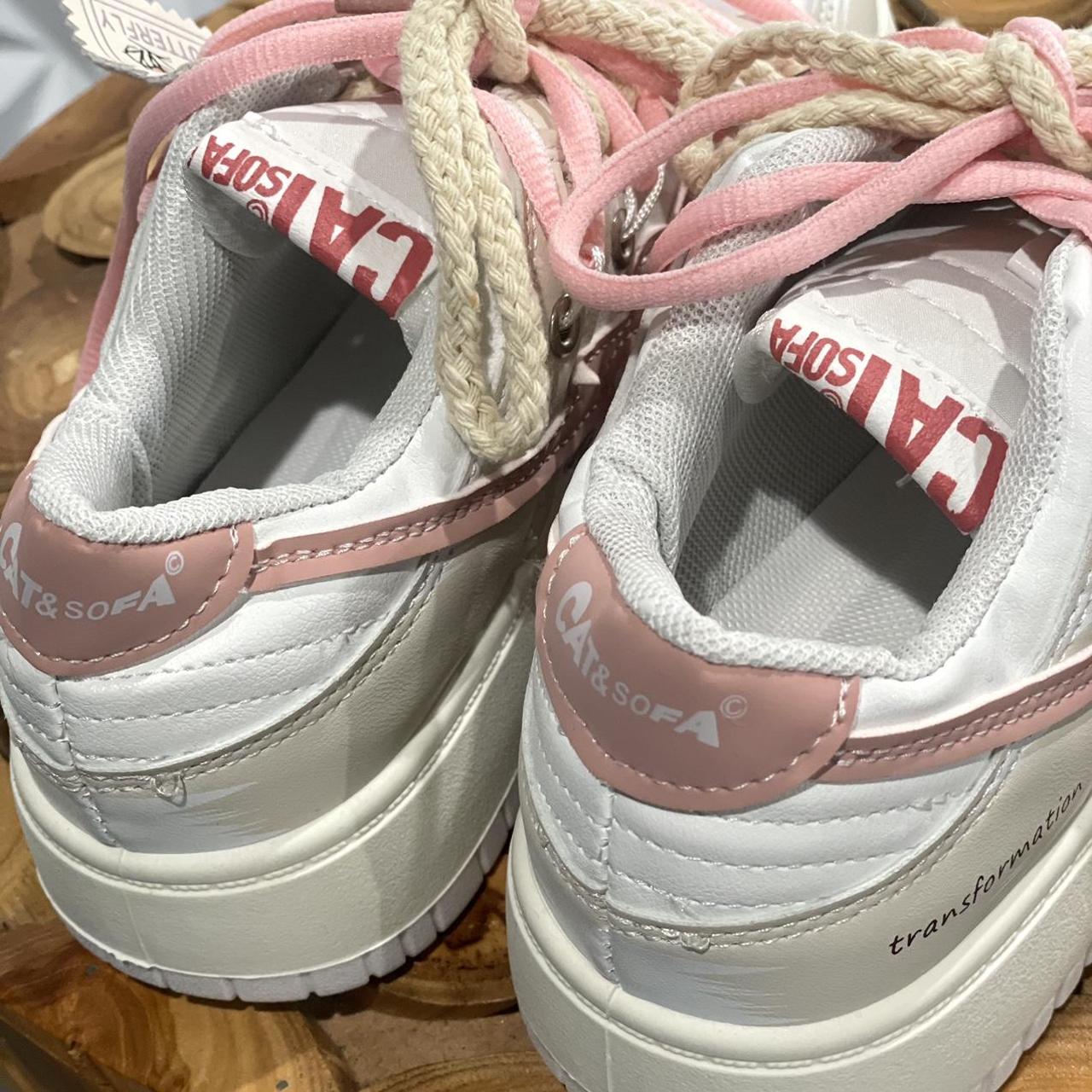 Women's Pink and White Trainers | Depop