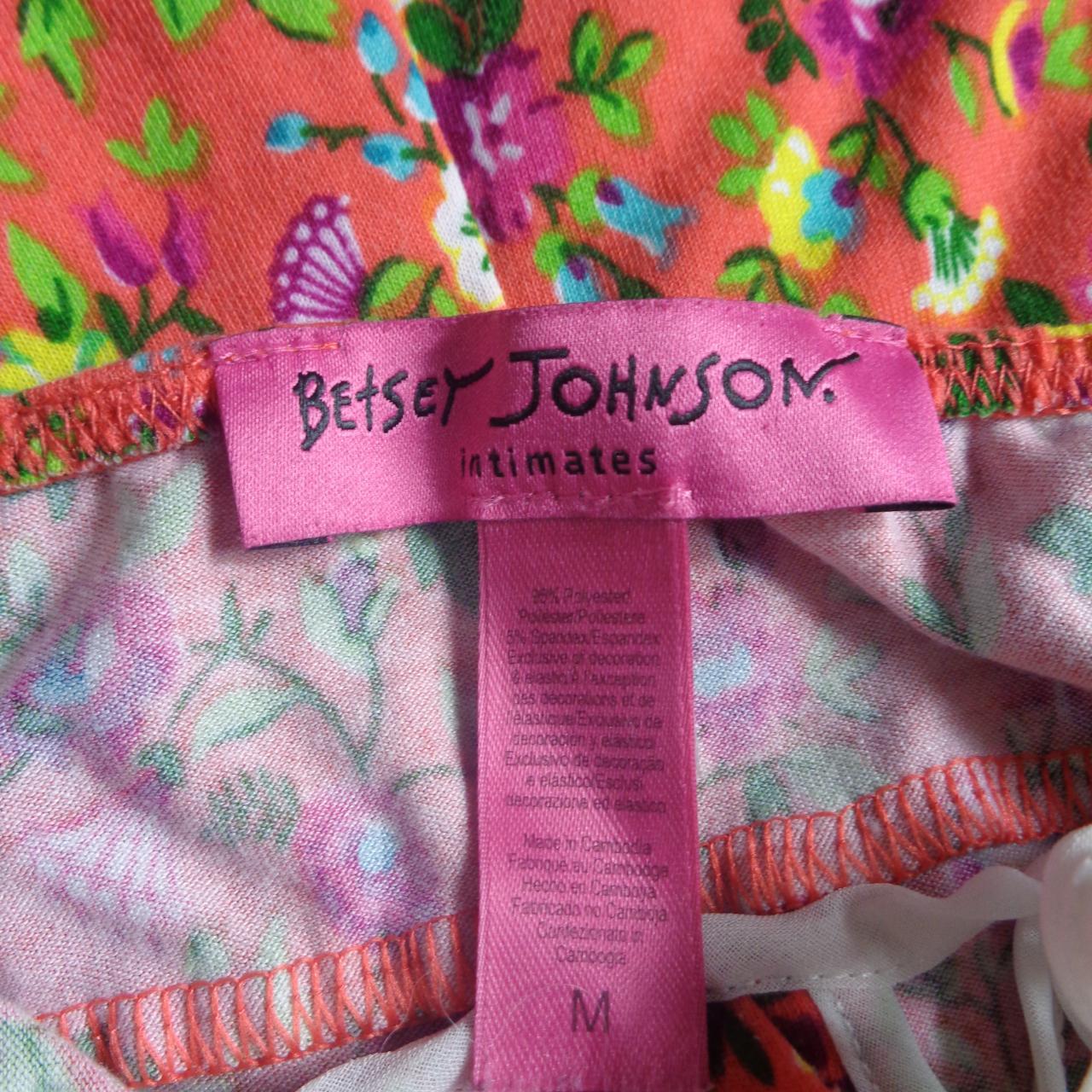 Adorable Y2K Betsey Johnson Intimates Floral Two... - Depop