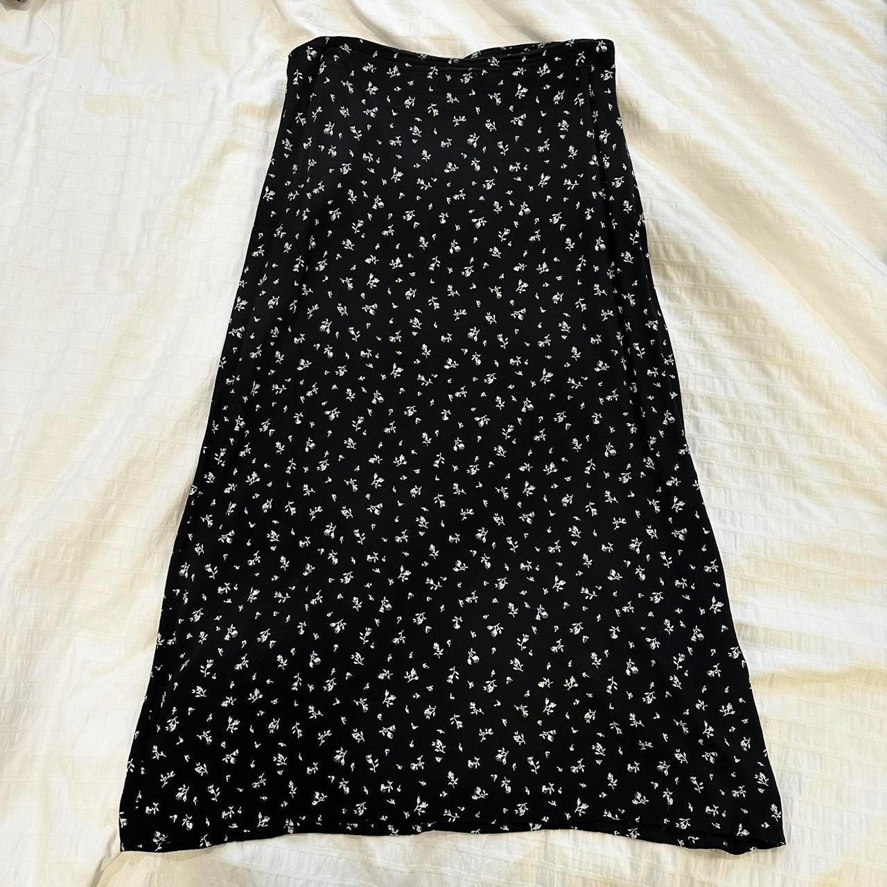 item listed by rainydeadprincess