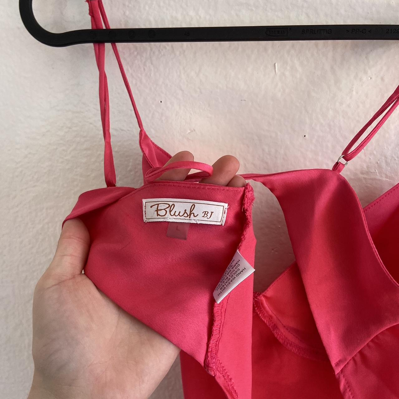 Women's Pink Vest Depop