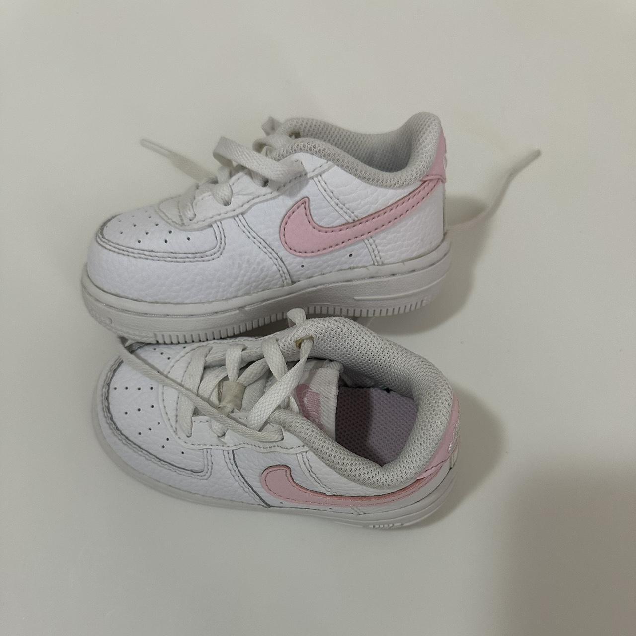 Nikes for girl best sale