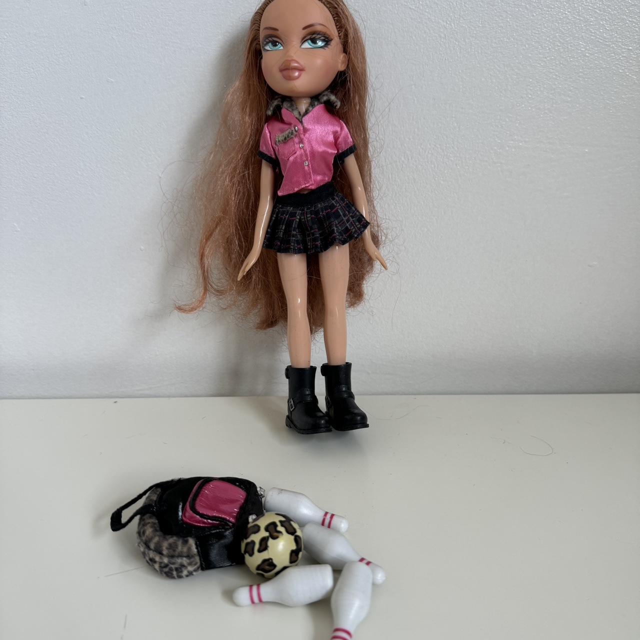 Bratz Girlz Play Sportz Doll 