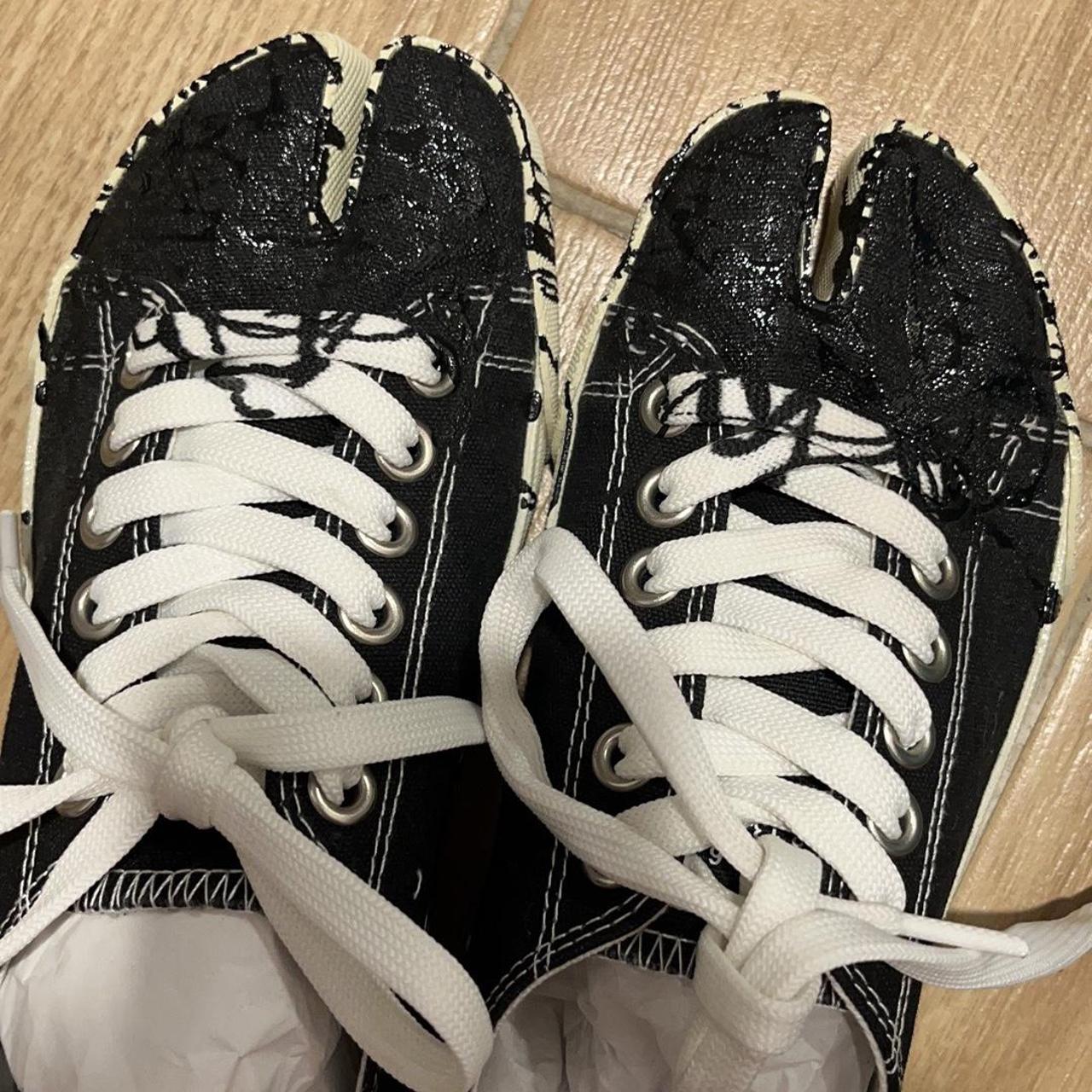Maison Margiela Tabi paint-splatter sneakers size | Depop