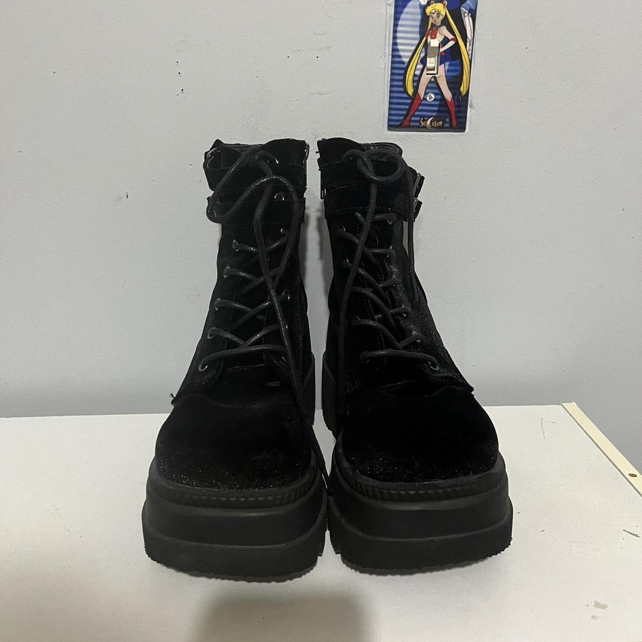 demonia shaker 52 black