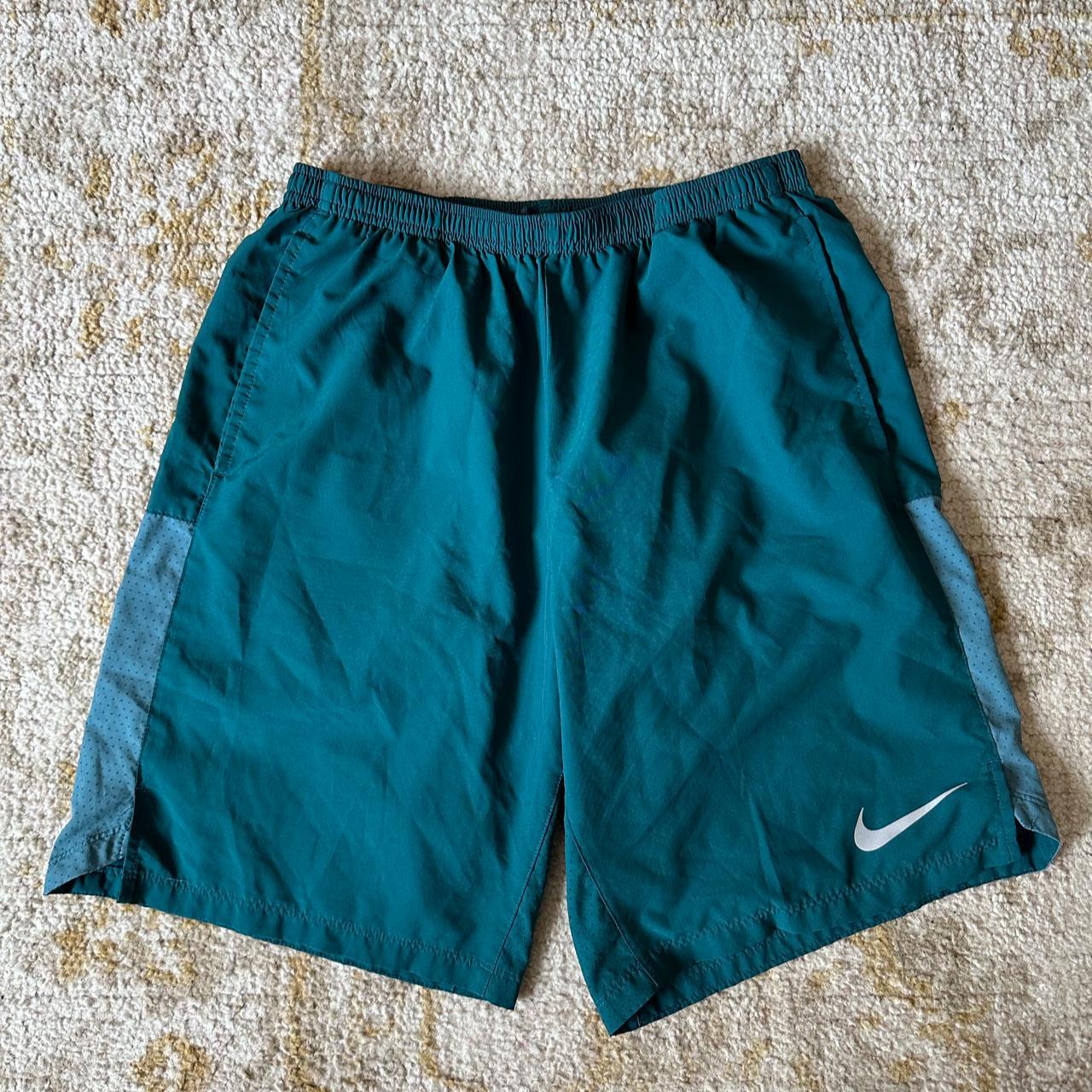 Nike Men's Green Shorts Depop