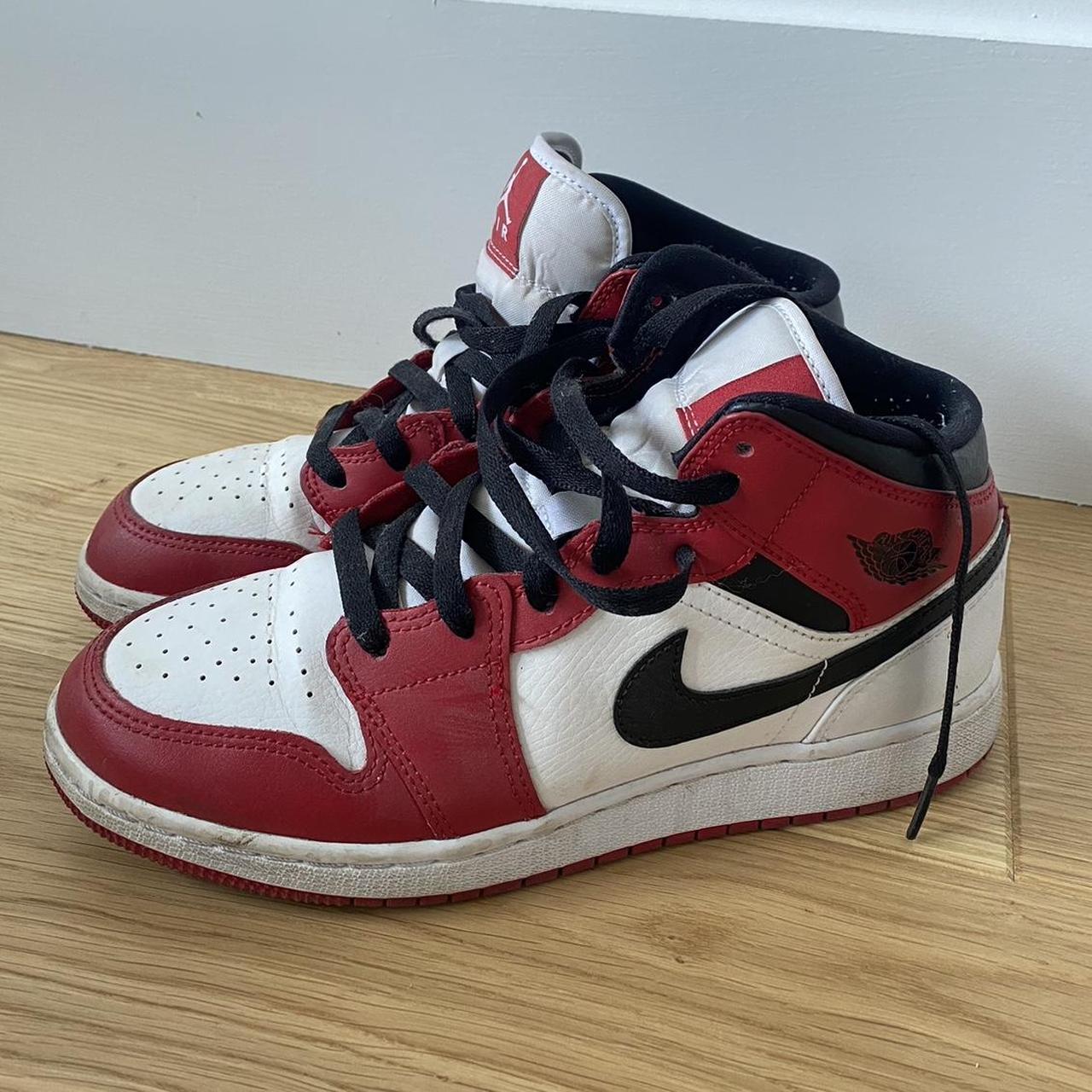 jordan 1 chicago red white