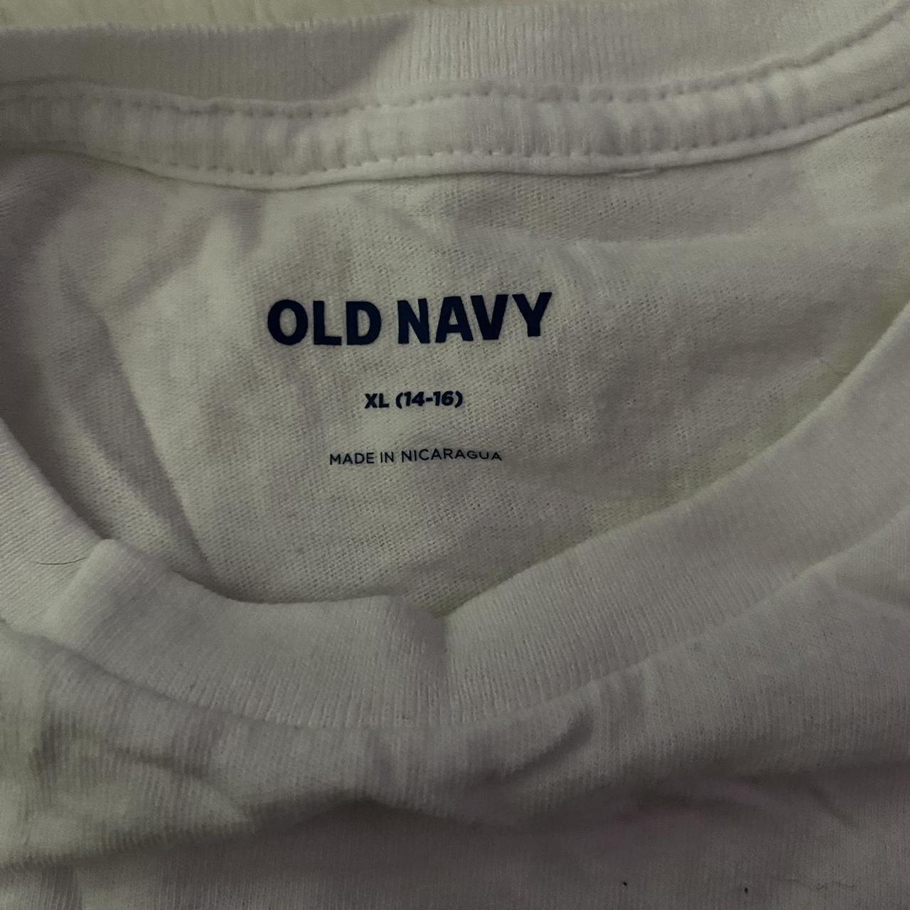 Old Navy Black and White T-shirt | Depop