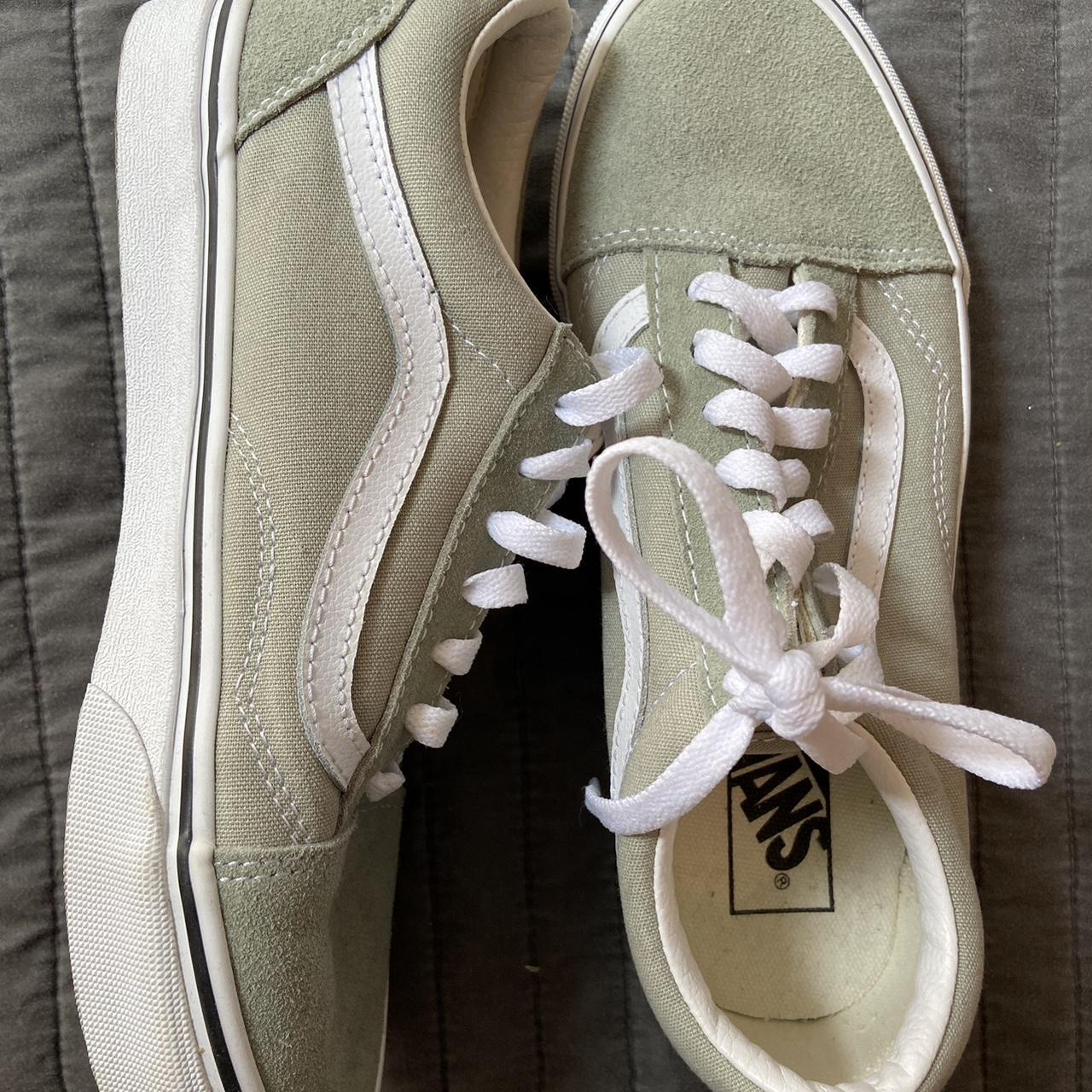 Womens olive 2024 green vans