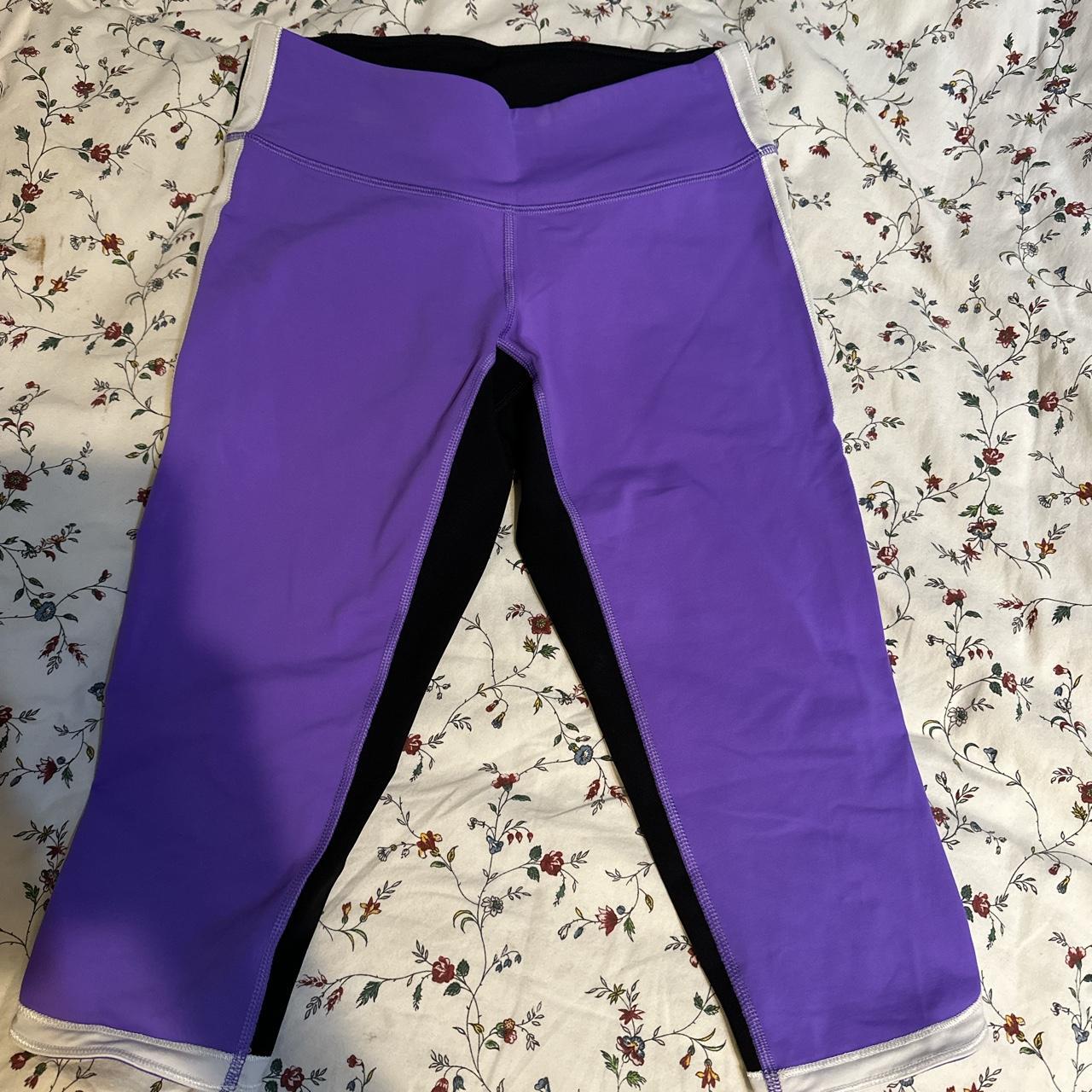 Lululemon Women's Purple and Black Leggings | Depop