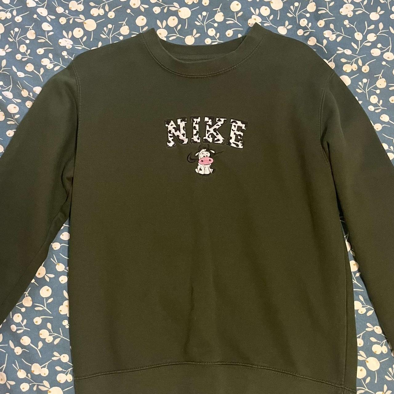 embroidered nike sweatshirt
