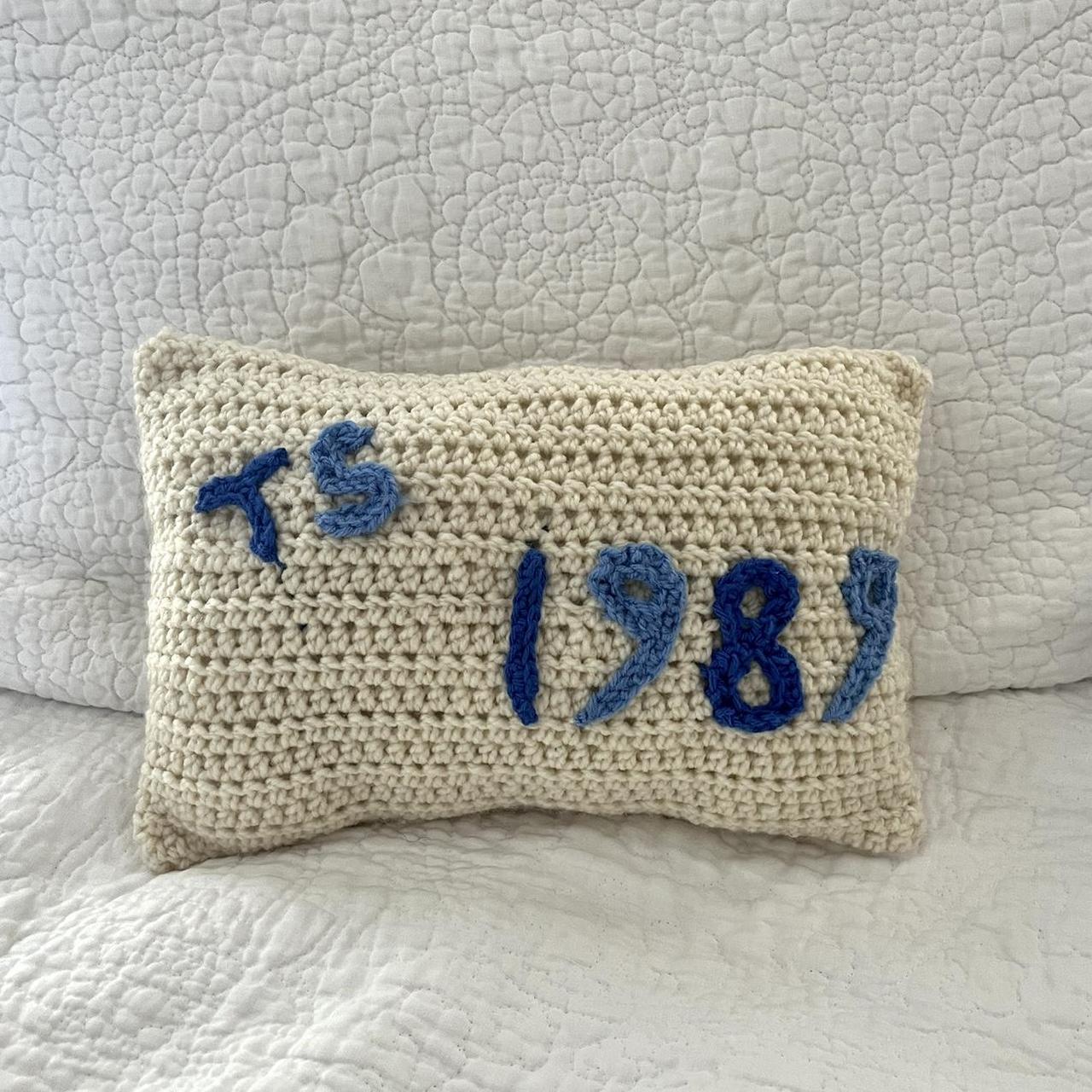 Taylor swift cheapest 1989 pillow