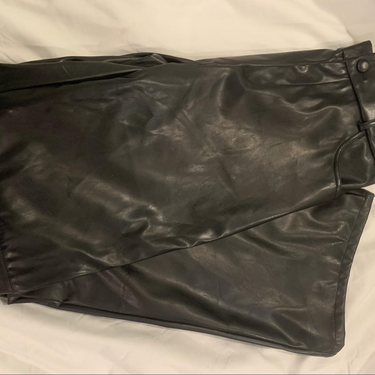 Black leather pants 🖤 so so so cute & fit perfectly... - Depop