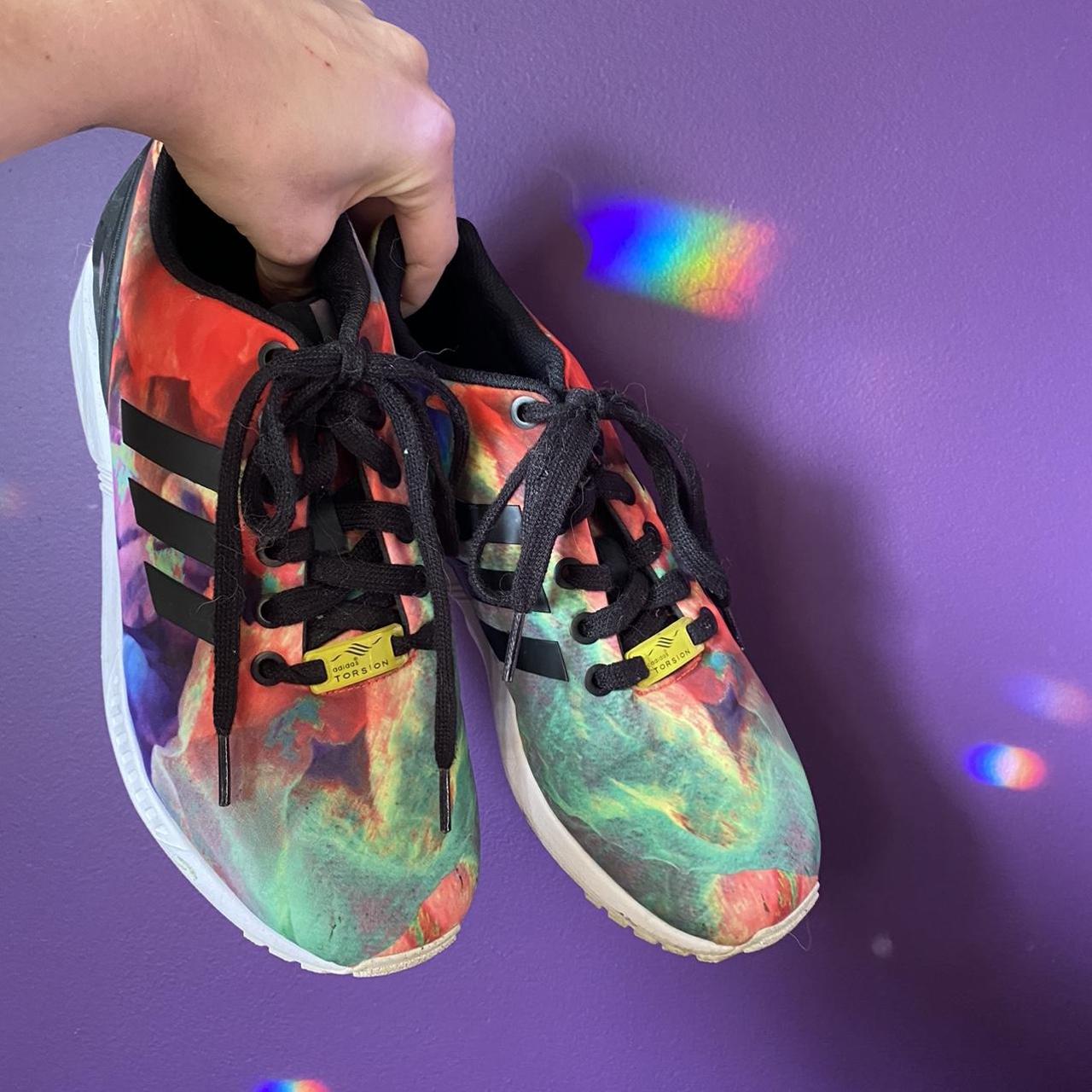 Rainbow adidas zx flux best sale