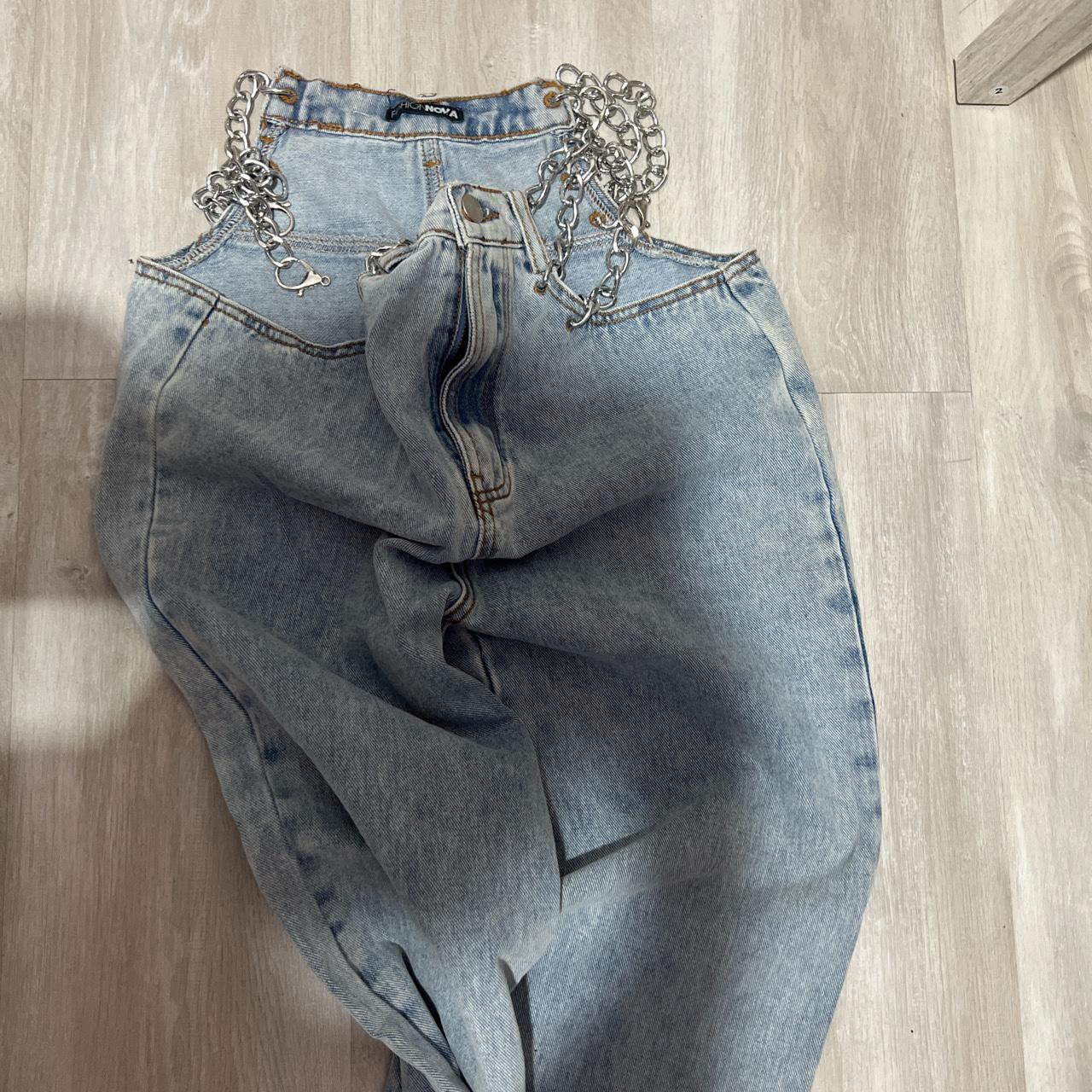 fashion nova chain jeans size 9 Depop