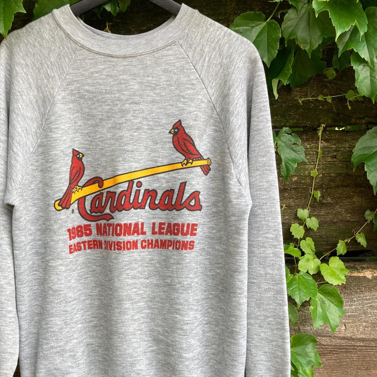 Vintage St. Louis Cardinals Hoodie The hoodie is in - Depop